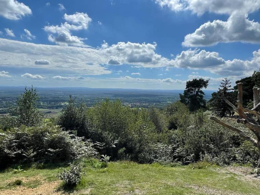 Rural Retreat Near * Dorking